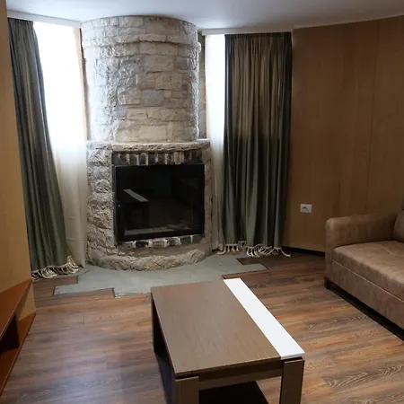 Hani I Qerosit Guest house