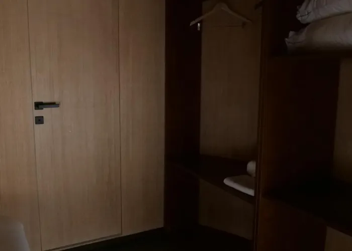 Hani I Qerosit * Kuçovë